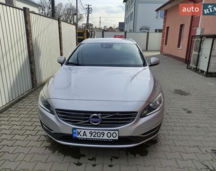 Серый Вольво B60, объемом двигателя 1.97 л и пробегом 234 тыс. км за 14300 $, фото 1 на Automoto.ua