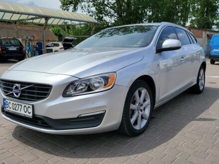 Вольво B60 2016 у Львові на Automoto.ua Сірий Вольво B60, об'ємом двигуна 2 л та пробігом 75 тис. км за 14400 $, фото 1 на Automoto.ua