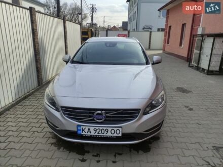 Сірий Вольво B60, об'ємом двигуна 1.97 л та пробігом 234 тис. км за 14300 $, фото 1 на Automoto.ua