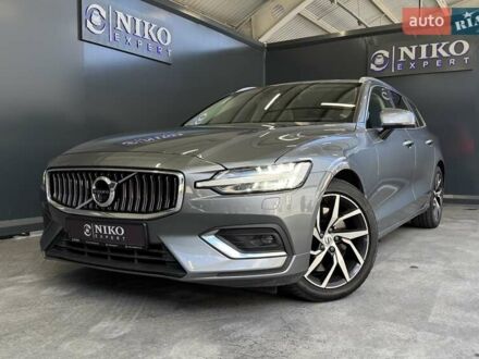 Вольво B60 2019 в Киеве на Automoto.ua Серый Вольво B60, объемом двигателя 2 л и пробегом 266 тыс. км за 22500 $, фото 1 на Automoto.ua