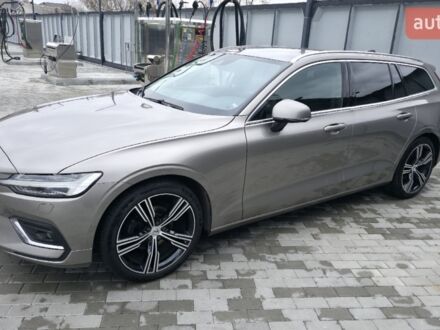 Сірий Вольво B60, об'ємом двигуна 1.97 л та пробігом 230 тис. км за 24500 $, фото 1 на Automoto.ua