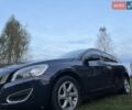 Синий Вольво B60, объемом двигателя 1.6 л и пробегом 280 тыс. км за 9400 $, фото 1 на Automoto.ua