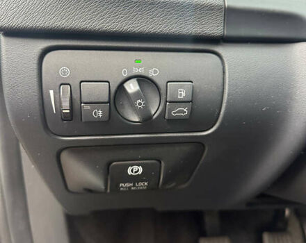 Синій Вольво B60, об'ємом двигуна 1.6 л та пробігом 233 тис. км за 9950 $, фото 12 на Automoto.ua