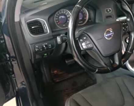 Синій Вольво B60, об'ємом двигуна 1.6 л та пробігом 295 тис. км за 8200 $, фото 1 на Automoto.ua