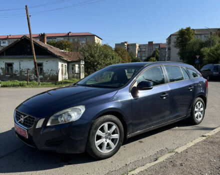 Синий Вольво B60, объемом двигателя 1.6 л и пробегом 205 тыс. км за 10800 $, фото 1 на Automoto.ua