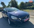 Синий Вольво B60, объемом двигателя 1.6 л и пробегом 205 тыс. км за 10800 $, фото 1 на Automoto.ua