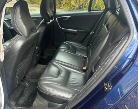 Синій Вольво B60, об'ємом двигуна 1.6 л та пробігом 233 тис. км за 9950 $, фото 16 на Automoto.ua