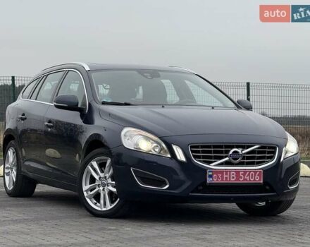 Синий Вольво B60, объемом двигателя 2.4 л и пробегом 230 тыс. км за 13199 $, фото 3 на Automoto.ua