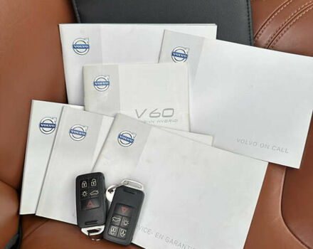 Синий Вольво B60, объемом двигателя 2.4 л и пробегом 255 тыс. км за 15500 $, фото 21 на Automoto.ua