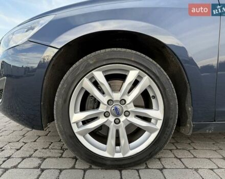 Вольво B60 2013 у Бродах на Automoto.ua Синій Вольво B60, об'ємом двигуна 2.4 л та пробігом 230 тис. км за 13499 $, фото 15 на Automoto.ua