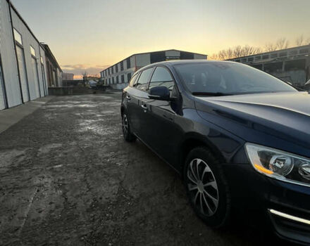 Синий Вольво B60, объемом двигателя 1.56 л и пробегом 290 тыс. км за 8850 $, фото 5 на Automoto.ua