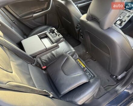 Вольво B60 2013 у Бродах на Automoto.ua Синій Вольво B60, об'ємом двигуна 2.4 л та пробігом 230 тис. км за 13499 $, фото 49 на Automoto.ua