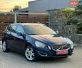Синий Вольво B60, объемом двигателя 1.6 л и пробегом 240 тыс. км за 9350 $, фото 6 на Automoto.ua