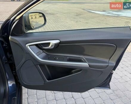 Вольво B60 2013 у Бродах на Automoto.ua Синій Вольво B60, об'ємом двигуна 2.4 л та пробігом 230 тис. км за 13499 $, фото 53 на Automoto.ua