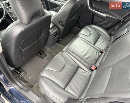 Синий Вольво B60, объемом двигателя 2.4 л и пробегом 230 тыс. км за 13199 $, фото 54 на Automoto.ua