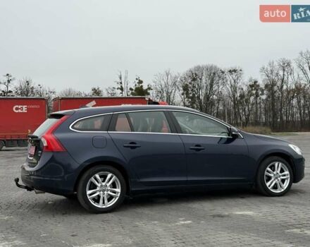 Синий Вольво B60, объемом двигателя 2.4 л и пробегом 230 тыс. км за 13199 $, фото 14 на Automoto.ua