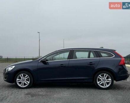 Синий Вольво B60, объемом двигателя 2.4 л и пробегом 230 тыс. км за 13199 $, фото 9 на Automoto.ua