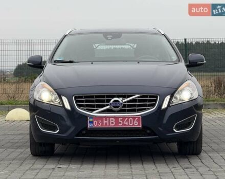 Синий Вольво B60, объемом двигателя 2.4 л и пробегом 230 тыс. км за 13199 $, фото 2 на Automoto.ua