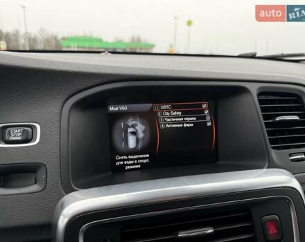 Синий Вольво B60, объемом двигателя 2.4 л и пробегом 230 тыс. км за 13199 $, фото 37 на Automoto.ua