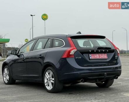 Синий Вольво B60, объемом двигателя 2.4 л и пробегом 230 тыс. км за 13199 $, фото 10 на Automoto.ua