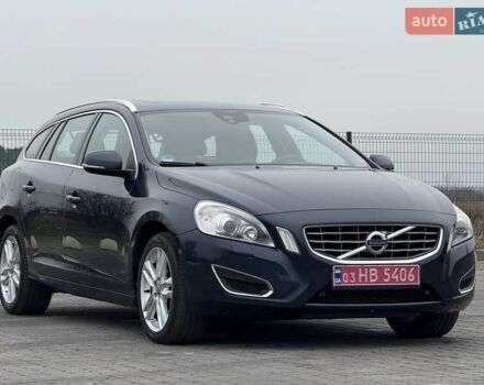 Синий Вольво B60, объемом двигателя 2.4 л и пробегом 230 тыс. км за 13199 $, фото 7 на Automoto.ua