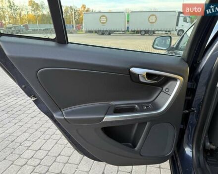 Вольво B60 2013 у Бродах на Automoto.ua Синій Вольво B60, об'ємом двигуна 2.4 л та пробігом 230 тис. км за 13499 $, фото 35 на Automoto.ua