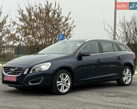 Синий Вольво B60, объемом двигателя 2.4 л и пробегом 230 тыс. км за 13199 $, фото 8 на Automoto.ua