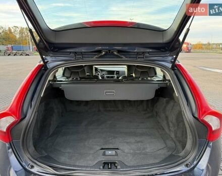 Вольво B60 2013 у Бродах на Automoto.ua Синій Вольво B60, об'ємом двигуна 2.4 л та пробігом 230 тис. км за 13499 $, фото 42 на Automoto.ua