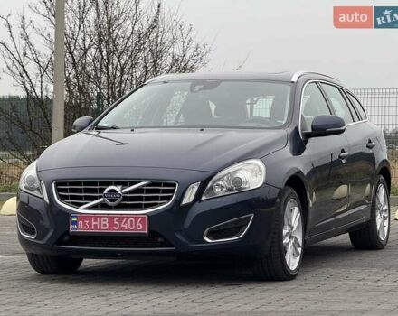 Синий Вольво B60, объемом двигателя 2.4 л и пробегом 230 тыс. км за 13199 $, фото 5 на Automoto.ua