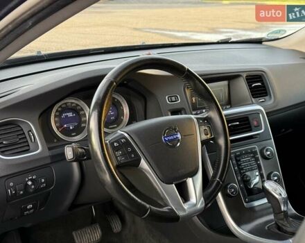 Вольво B60 2013 у Бродах на Automoto.ua Синій Вольво B60, об'ємом двигуна 2.4 л та пробігом 230 тис. км за 13499 $, фото 23 на Automoto.ua