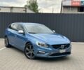 Синий Вольво B60, объемом двигателя 2 л и пробегом 258 тыс. км за 13999 $, фото 1 на Automoto.ua
