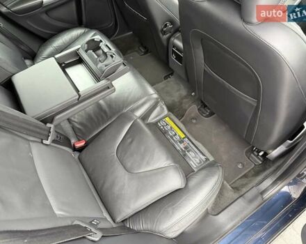 Синий Вольво B60, объемом двигателя 2.4 л и пробегом 230 тыс. км за 13199 $, фото 64 на Automoto.ua