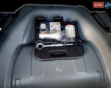 Синий Вольво B60, объемом двигателя 2 л и пробегом 238 тыс. км за 12222 $, фото 52 на Automoto.ua