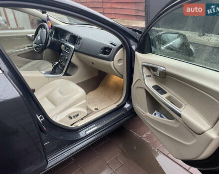 Синій Вольво B60, об'ємом двигуна 1.97 л та пробігом 129 тис. км за 14000 $, фото 31 на Automoto.ua