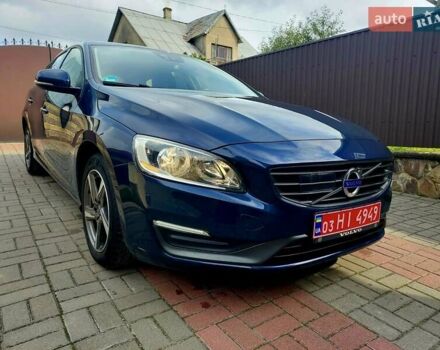 Синий Вольво B60, объемом двигателя 1.97 л и пробегом 221 тыс. км за 13133 $, фото 2 на Automoto.ua