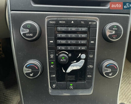 Синій Вольво B60, об'ємом двигуна 1.97 л та пробігом 129 тис. км за 14000 $, фото 23 на Automoto.ua