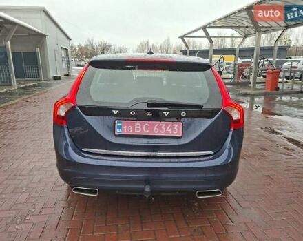 Синий Вольво B60, объемом двигателя 2.4 л и пробегом 250 тыс. км за 16200 $, фото 15 на Automoto.ua