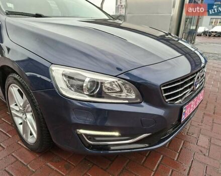 Синий Вольво B60, объемом двигателя 2.4 л и пробегом 250 тыс. км за 16200 $, фото 18 на Automoto.ua