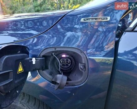 Синий Вольво B60, объемом двигателя 2.4 л и пробегом 250 тыс. км за 16900 $, фото 17 на Automoto.ua