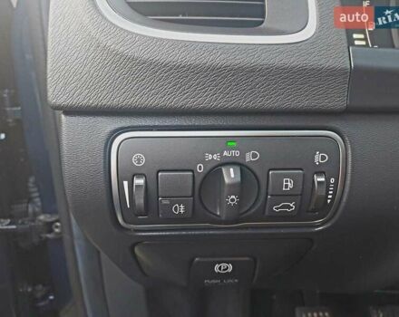 Синий Вольво B60, объемом двигателя 2 л и пробегом 238 тыс. км за 12222 $, фото 30 на Automoto.ua