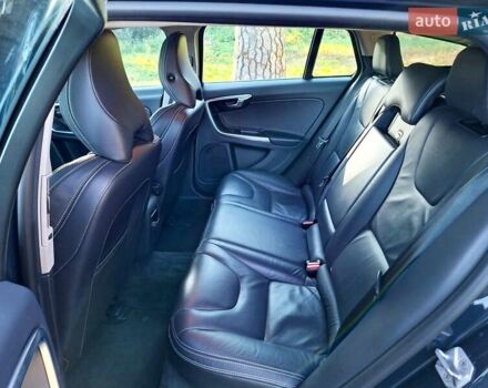 Синий Вольво B60, объемом двигателя 2.4 л и пробегом 250 тыс. км за 16900 $, фото 13 на Automoto.ua