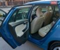 Синий Вольво B60, объемом двигателя 2.4 л и пробегом 247 тыс. км за 15750 $, фото 14 на Automoto.ua