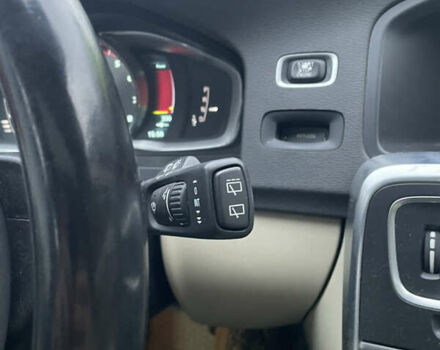 Синій Вольво B60, об'ємом двигуна 1.97 л та пробігом 129 тис. км за 14000 $, фото 19 на Automoto.ua