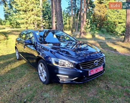 Синий Вольво B60, объемом двигателя 2.4 л и пробегом 250 тыс. км за 16900 $, фото 8 на Automoto.ua