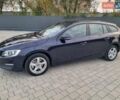 Синий Вольво B60, объемом двигателя 1.97 л и пробегом 240 тыс. км за 11300 $, фото 3 на Automoto.ua