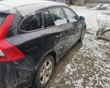 Синий Вольво B60, объемом двигателя 2 л и пробегом 250 тыс. км за 12000 $, фото 3 на Automoto.ua