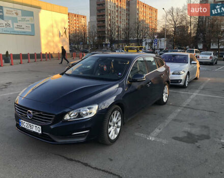 Синій Вольво B60, об'ємом двигуна 1.97 л та пробігом 217 тис. км за 12800 $, фото 3 на Automoto.ua