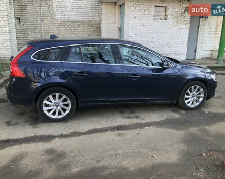 Синій Вольво B60, об'ємом двигуна 1.97 л та пробігом 217 тис. км за 12800 $, фото 5 на Automoto.ua