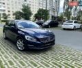 Синий Вольво B60, объемом двигателя 1.56 л и пробегом 301 тыс. км за 11000 $, фото 1 на Automoto.ua