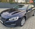 Синий Вольво B60, объемом двигателя 1.97 л и пробегом 240 тыс. км за 11300 $, фото 1 на Automoto.ua
